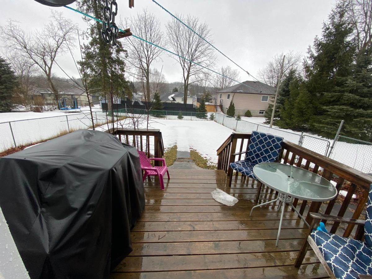 The Water Street Inn Greater Napanee Екстериор снимка